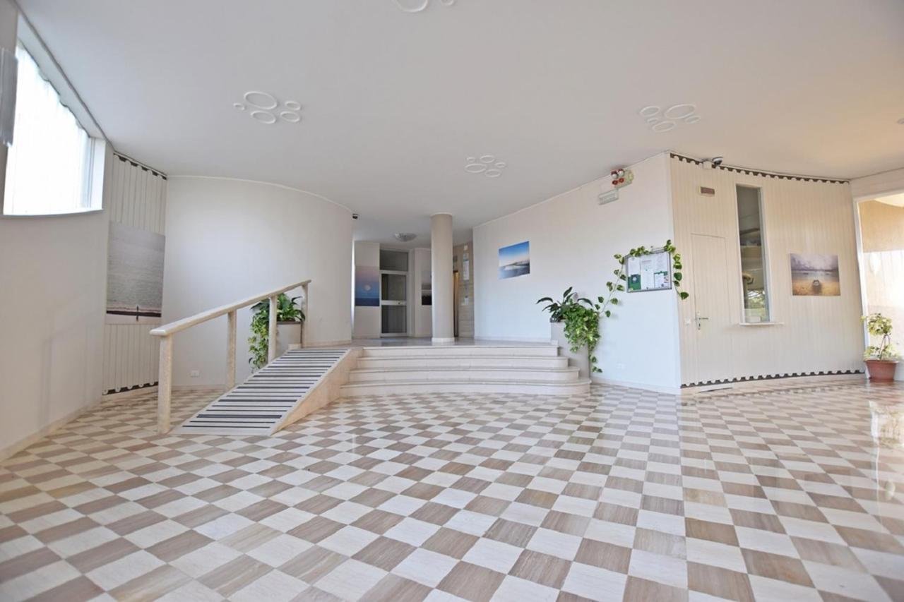 Residence La Duna Линяно Сабиадоро Екстериор снимка